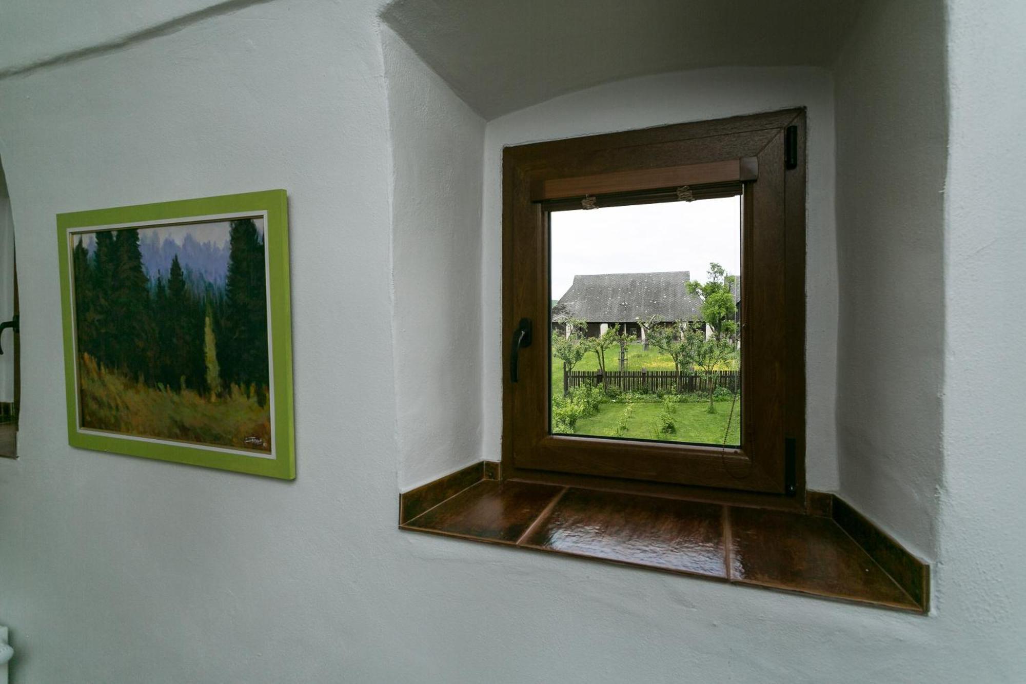 Villa Lypche Besenova Bagian luar foto