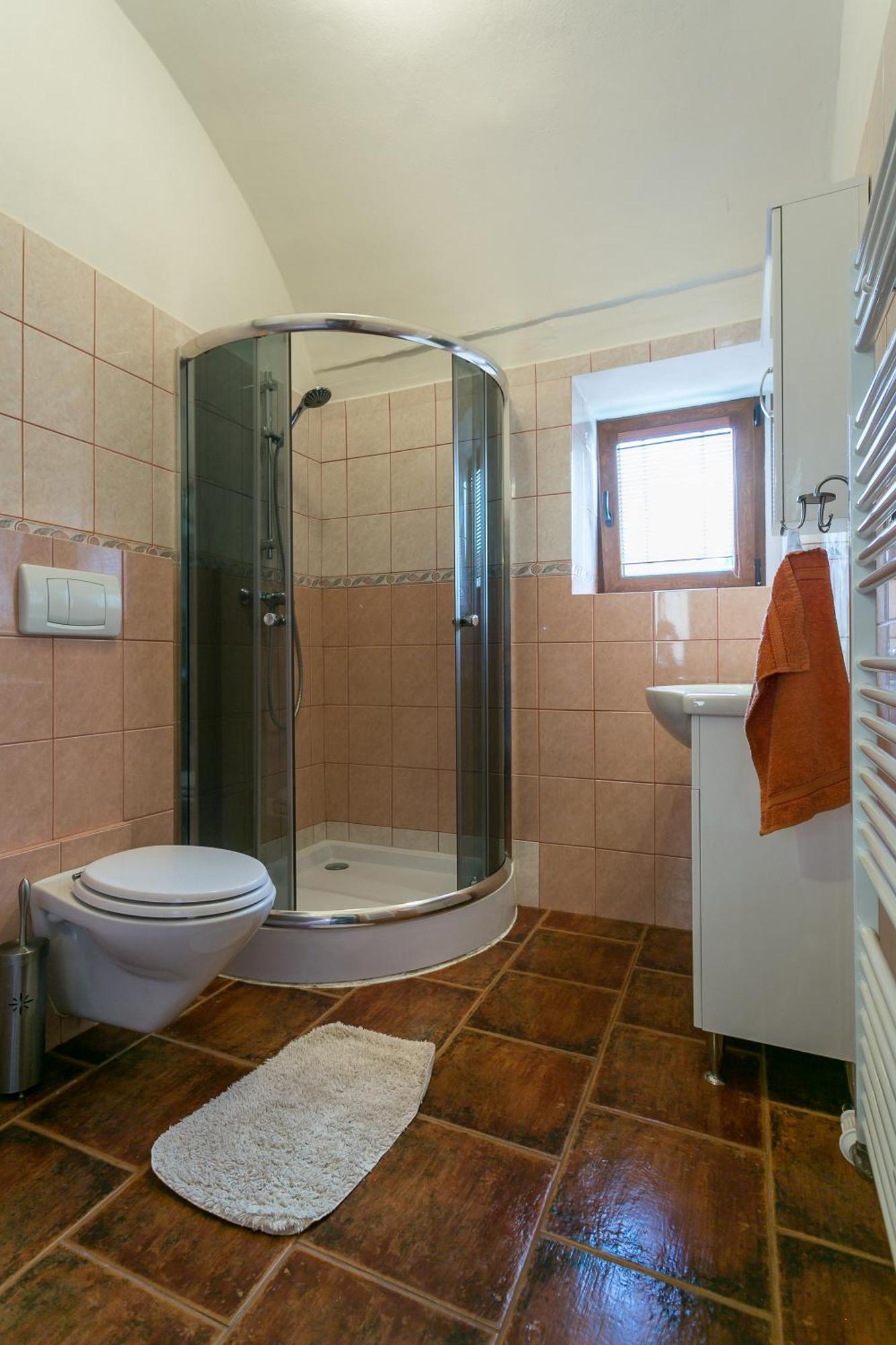 Villa Lypche Besenova Bagian luar foto